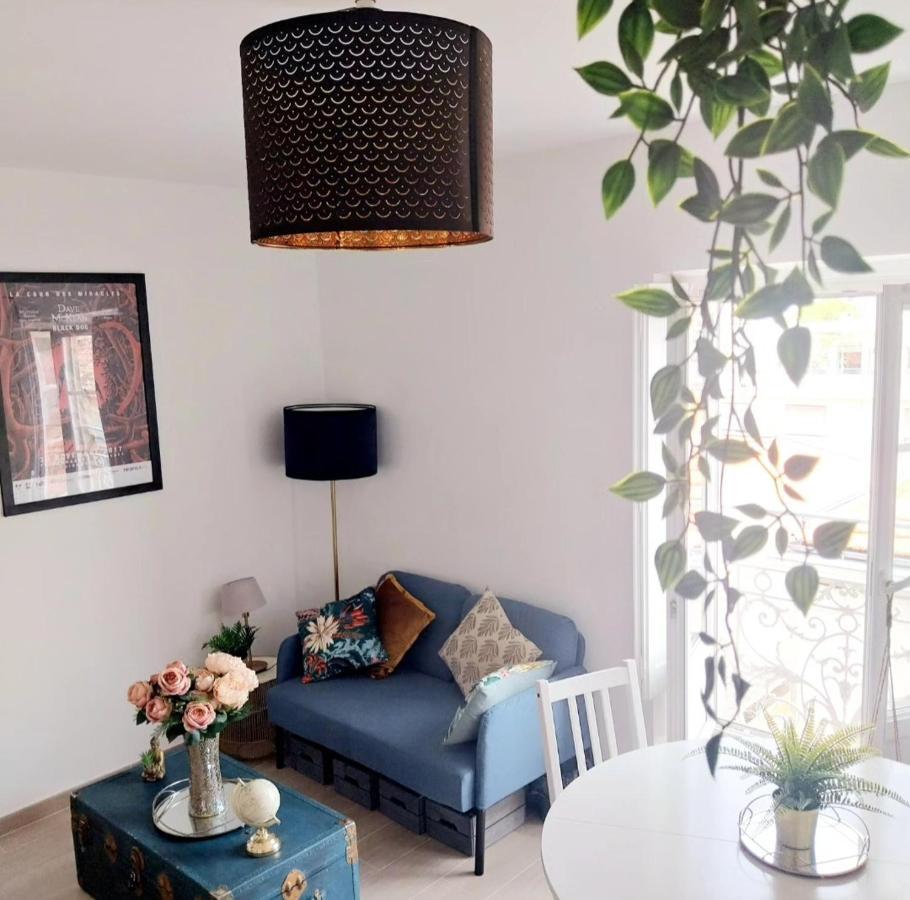 Artists Apartment Montpellier-Place De La Comedie Exterior photo